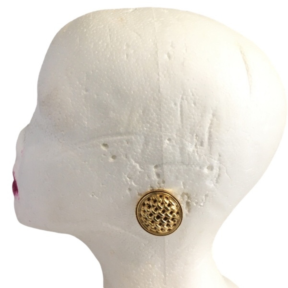Gold TONEโ BRICK LAYER DESIGN CLIP ON EARRINGS